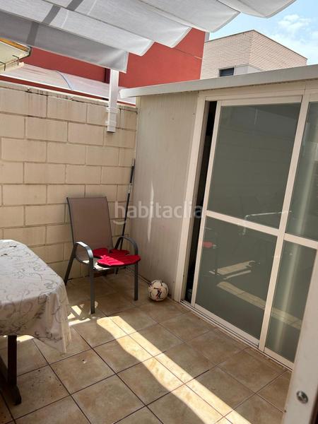 Foto 5b0555a0-1cbf-401c-91c8-fd29a5f5fd34. Casa a schiera con parcheggio in Playa Burriana
