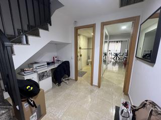 Dplex  Ingeniero ballester. Duplex en venta en ronda mijares, 2 dormitorios.