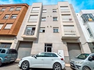 Pis a Carrer sant isidre 10