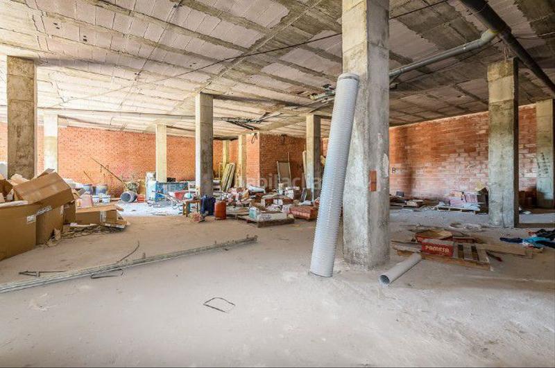 Foto d99a182c-b7fa-40be-befb-a53bcbf303b4. Geschäftsraum in Piscinas Burriana