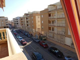Pis  Jardines. Piso en venta en playa, 2 dormitorios.