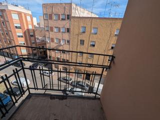 Appartement  Hermanos vilafañe. Piso en venta en norte  estadio castalia, 3 dormitorios.