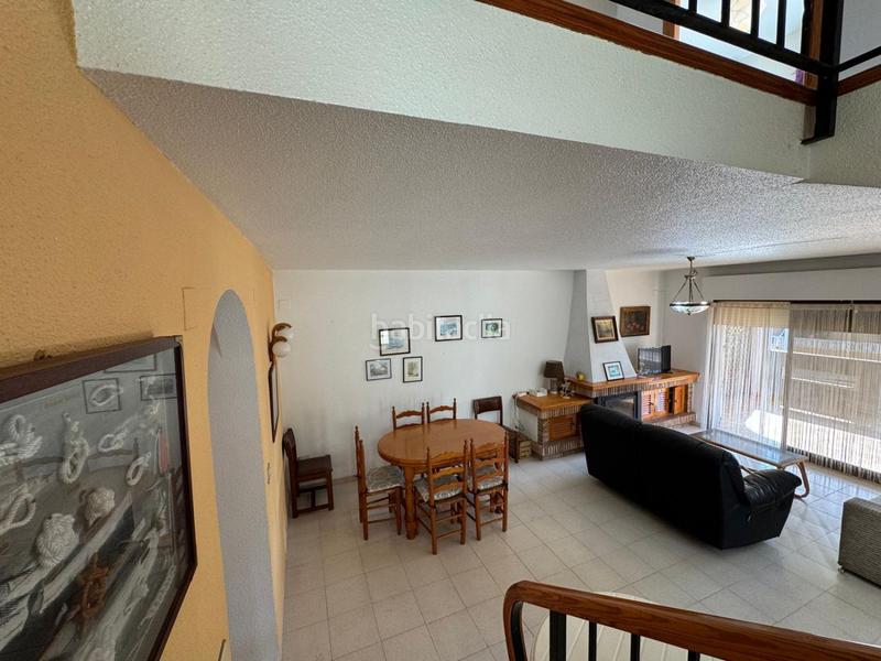Foto 482adb19-7888-474c-9bb8-85f91deb198e. Chalet  individual en venta en playa, 5 dormitorios. en Moncofa