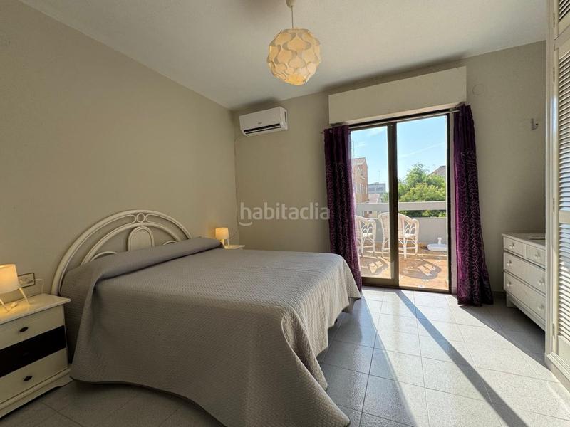 Foto a3fd2233-5b32-497a-9f9e-b29aacc43526. Chalet  individual en venta en playa, 5 dormitorios. en Moncofa