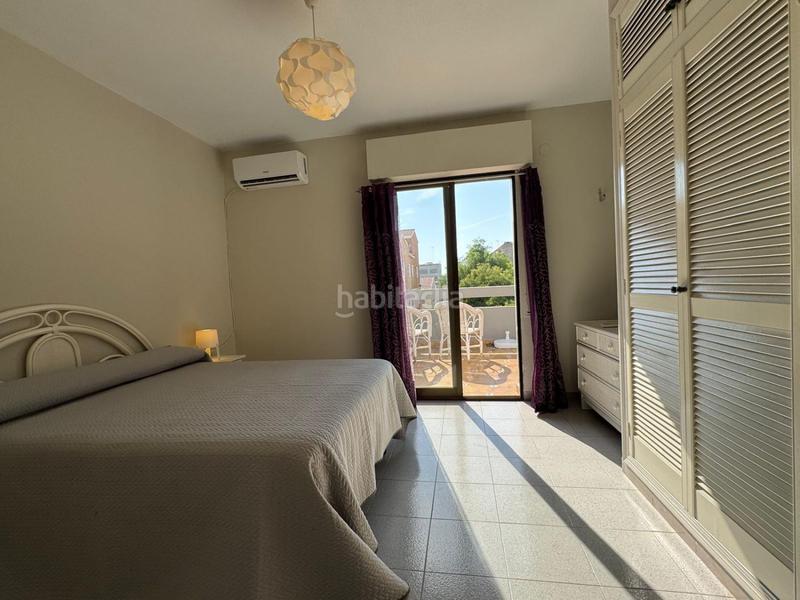 Foto b53a69d4-f7ac-4394-88c9-8ef01edf4fbd. Chalet  individual en venta en playa, 5 dormitorios. en Moncofa