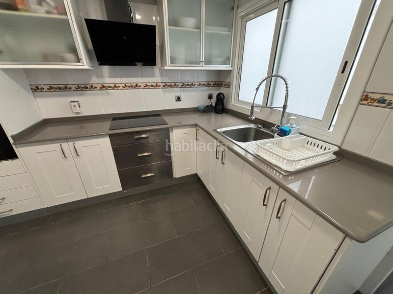 Foto 3314f21d-5fb4-4ae9-a800-4e05c1a2480c. Piso  en venta , 3 dormitorios. en L´Eixereta Burjassot