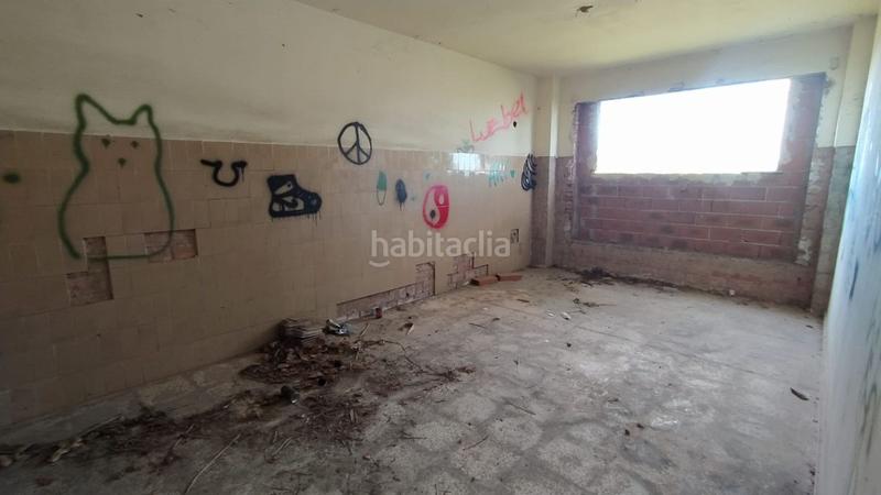 Foto 225b9a17-3bec-4795-bad5-eab1f5621cc5. Chalet  en venta . en Centro Burriana