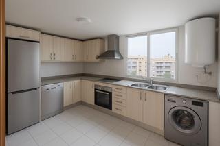 Lloguer Pis  Joaquin febrer carbo. Habitación en alquiler en oeste  estación  universidad, 1 dormit
