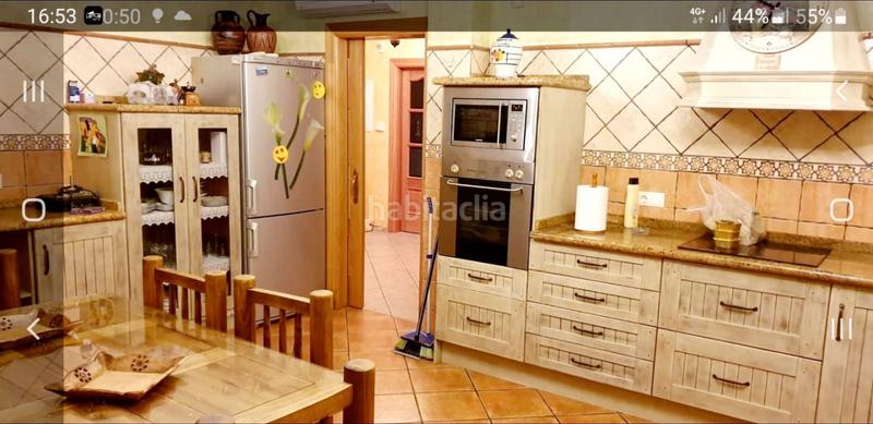 Foto bacfc401-0a6f-4700-b1bb-95969d2eb727. Casa con parcheggio in Borriol