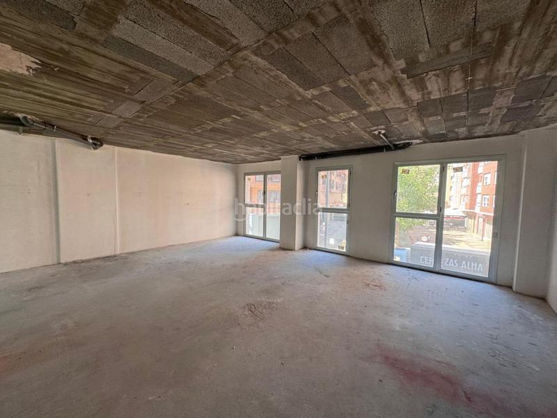 Foto 4d71ce50-5e5d-4142-a16e-0bd404d0ff20. Local commercial dans Piscinas Villarreal / Vila - real