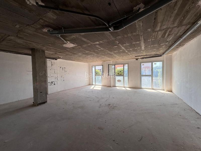 Foto da7997e6-ce0a-4871-b2fb-9bde6a935126. Local commercial dans Piscinas Villarreal / Vila - real