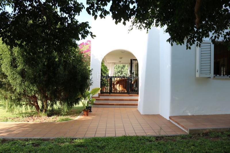 Foto 7cd4efff-6f78-45ac-af9b-c0cb76b0ef72. Chalet  individual en venta en montornes las palmas el refugio, 5 dormitorios. en Benicasim / Benicàssim