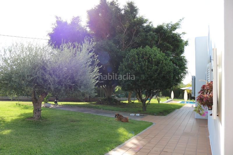 Foto d0cda5fe-5c81-41ef-b024-091ed58d96f9. Chalet  individual en venta en montornes las palmas el refugio, 5 dormitorios. en Benicasim / Benicàssim