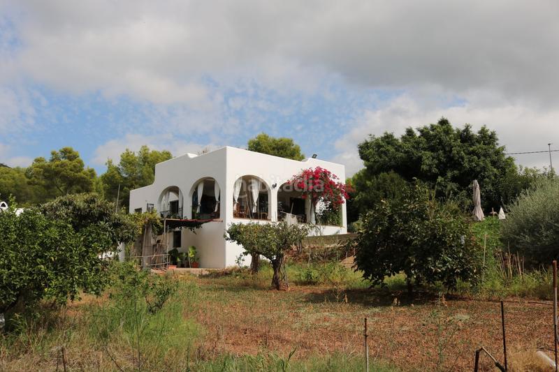 Foto dbd71bdc-aa4f-4dd5-9456-a9750d45f2ba. Chalet  individual en venta en montornes las palmas el refugio, 5 dormitorios. en Benicasim / Benicàssim