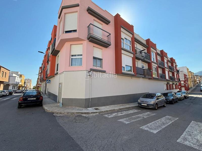 Foto f3b3b51e-b6b2-4dc2-8e86-5732913980de. Local comercial a Vall d´Uixó (la)