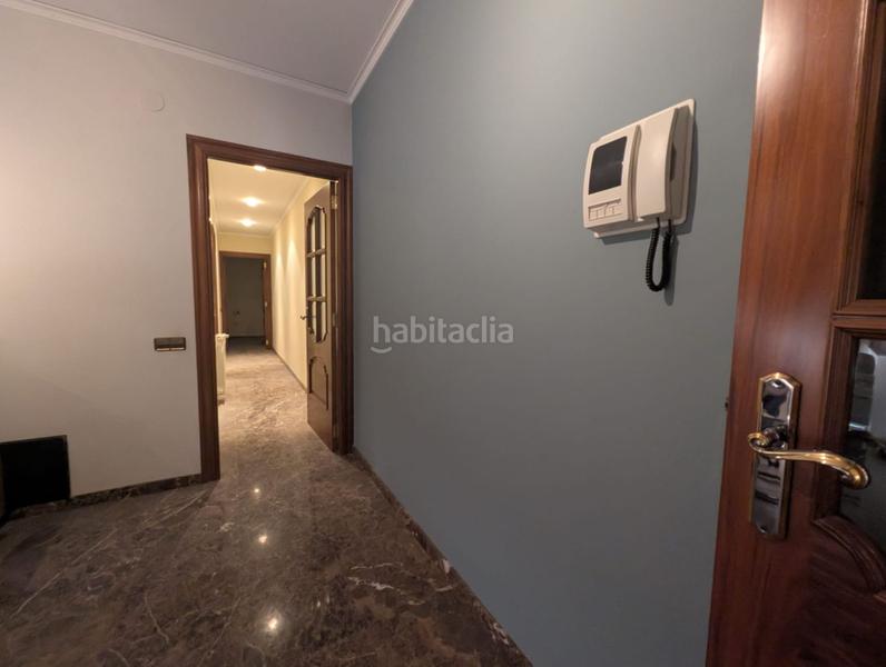 Foto 4462e580-1229-4e82-b80b-20aa37b2752b. Casa con riscaldamento parcheggio in Plaza Illes Columbretes Castellón de la Plana