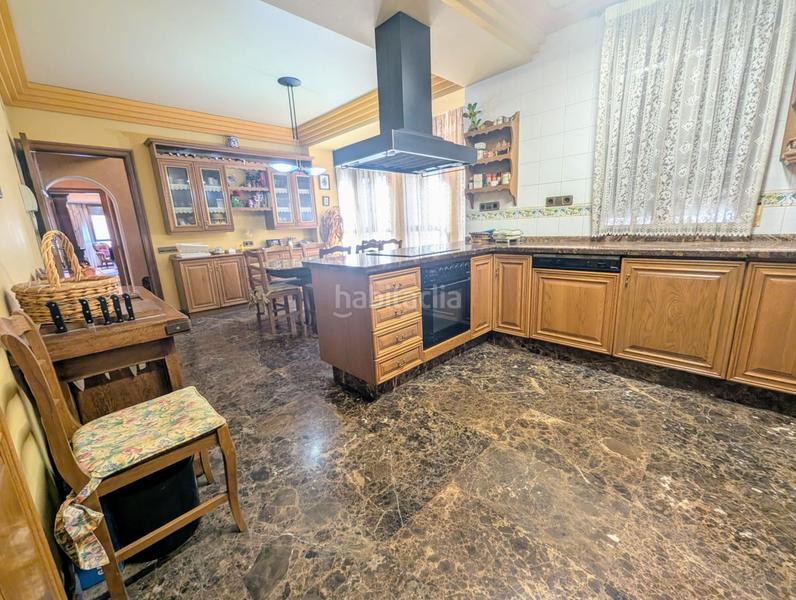 Foto 86c6c8a3-73a6-4155-8e30-be298bcfff64. Casa con riscaldamento parcheggio in Plaza Illes Columbretes Castellón de la Plana