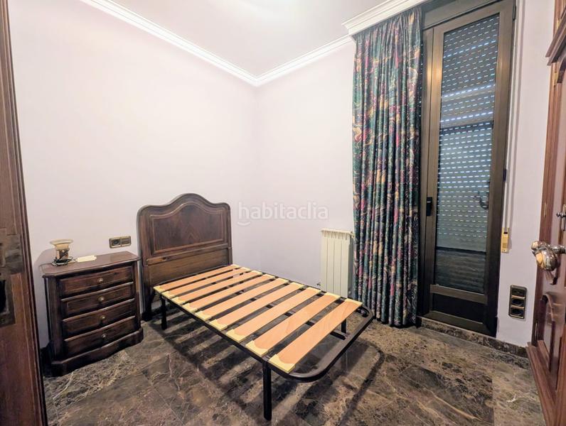 Foto 9acdb45b-e931-4da0-9fbb-5ce174e2b28e. Casa con riscaldamento parcheggio in Plaza Illes Columbretes Castellón de la Plana