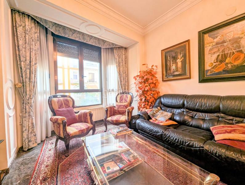 Foto a6f9c259-c1cb-4f17-a39c-22249e0de0c6. Casa con riscaldamento parcheggio in Plaza Illes Columbretes Castellón de la Plana