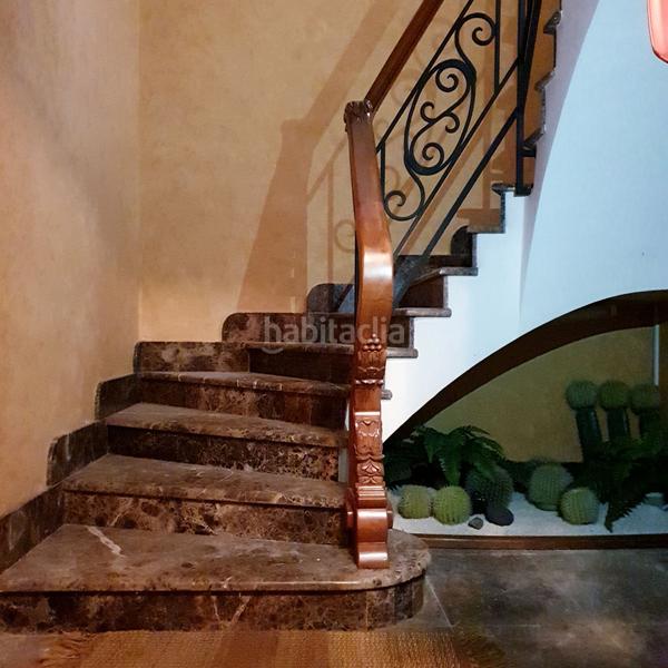 Foto c6c54c9b-1768-47b1-b851-a5bfa4d1f8a9. Casa con riscaldamento parcheggio in Plaza Illes Columbretes Castellón de la Plana