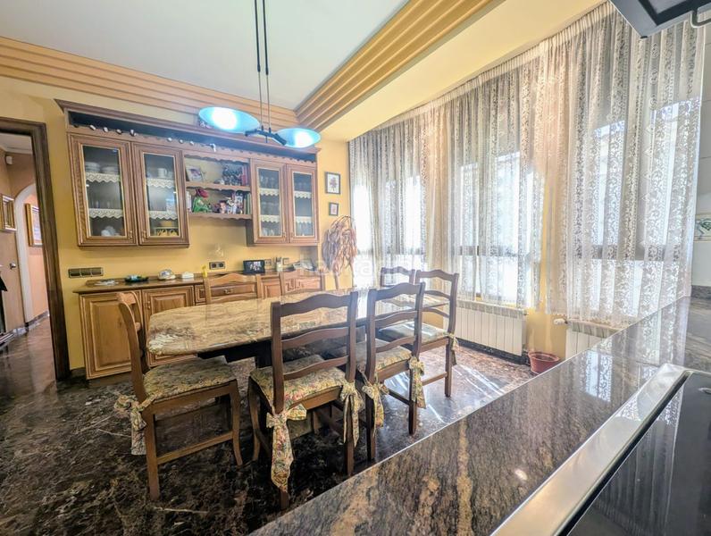 Foto f43c2f59-9d4d-41af-ac22-05164f6f0950. Casa con riscaldamento parcheggio in Plaza Illes Columbretes Castellón de la Plana