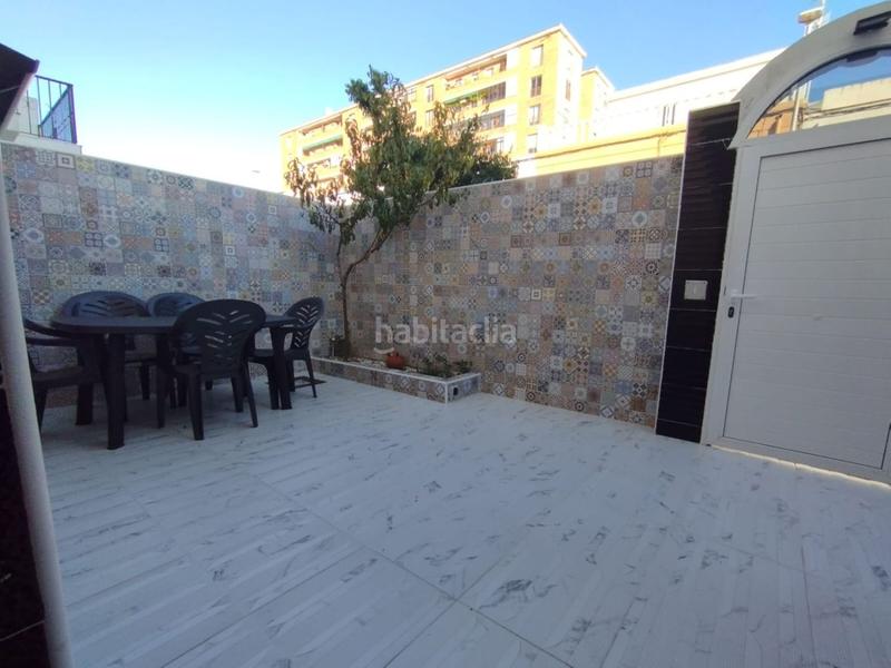 Foto 01009a8d-93c0-4da0-b527-a2fb8cb3c2d2. Casa adossada a Casco Urbano Vinaròs