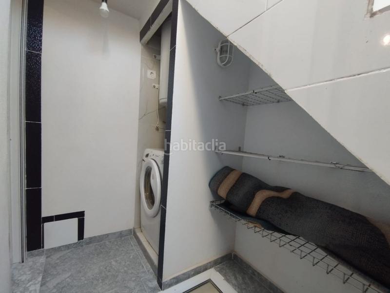 Foto 7e21395d-2f8f-4dfa-8c9b-2e62ae3c32df. Casa adossada a Casco Urbano Vinaròs