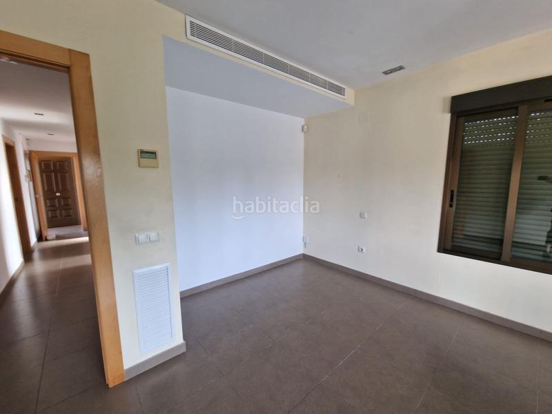 Foto 39f39aa6-62de-4fbc-a0e8-39046908fa84. Chalet con parcheggio in Montesol Eliana (l´)