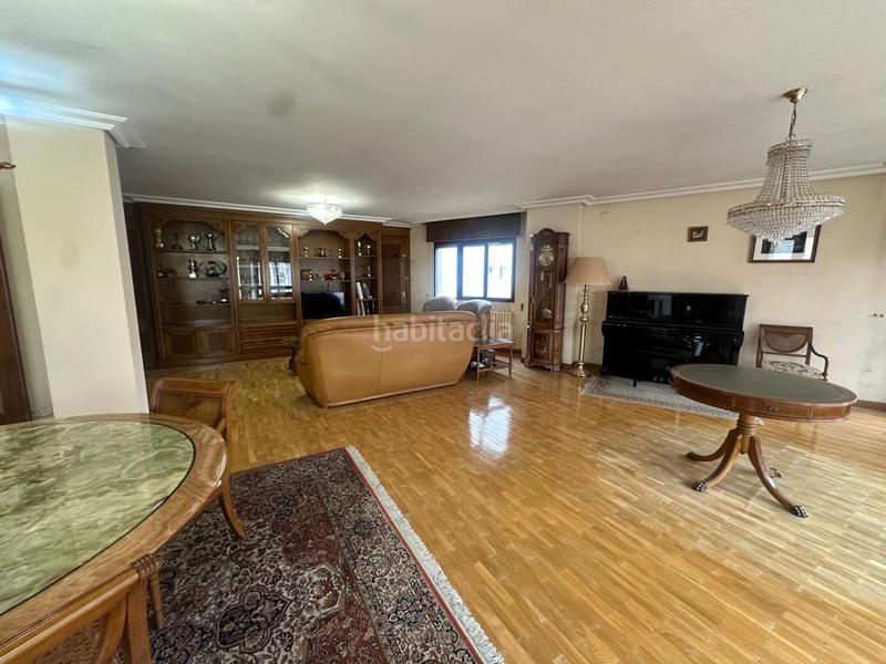 Foto 51047c0c-7baf-42d6-b620-bf601db7a442. Pis amb calefacció aparcament a Plaza Illes Columbretes Castellón de la Plana