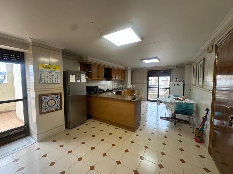 Foto f4e9de90-272d-4d60-811d-ba07c9848f5e. Pis amb calefacció aparcament a Plaza Illes Columbretes Castellón de la Plana