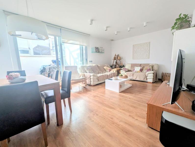 Foto 0dddce07-6bc2-4e13-a985-f9c4e5bdae0d. Casa adossada amb calefacció aparcament a Pau Lledó Castellón de la Plana