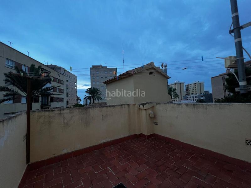 Foto e0375614-5f24-4c85-b157-00620e107ef4. Reihenhaus mit heizung parking pool in Heliópolis Benicasim / Benicàssim