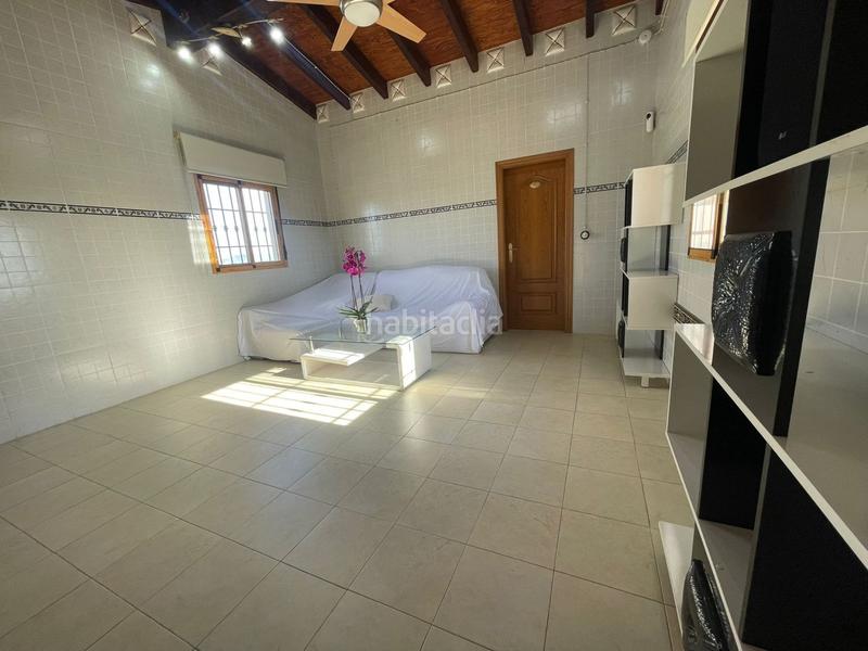 Foto 130c1d99-2e43-4041-b9f0-73fc51be5564. Chalet avec parking dans Centro Burriana