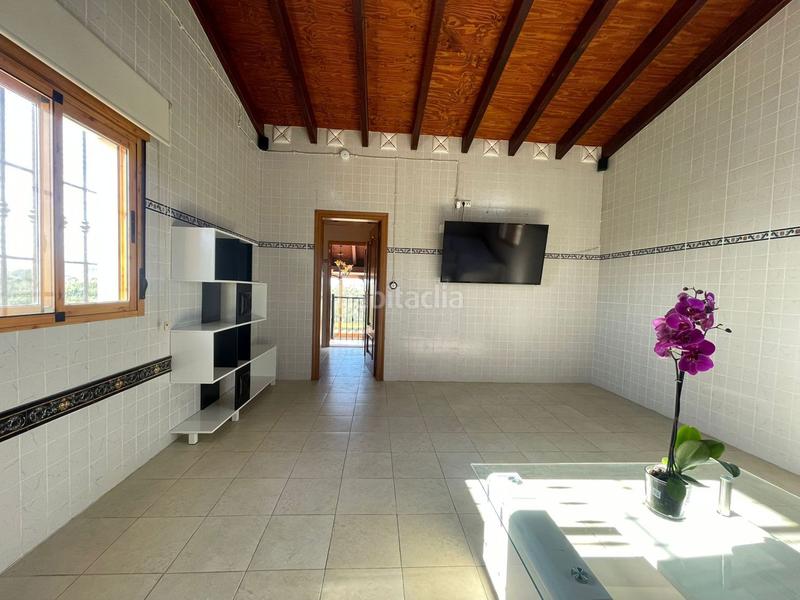 Foto 9b32ed92-0304-4a59-a64a-bb5cc840d25b. Chalet avec parking dans Centro Burriana