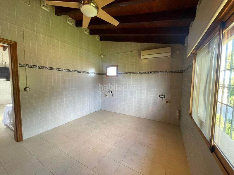 Foto c6e4414e-8075-4e3e-92d3-e8edd3d38b92. Chalet avec parking dans Centro Burriana