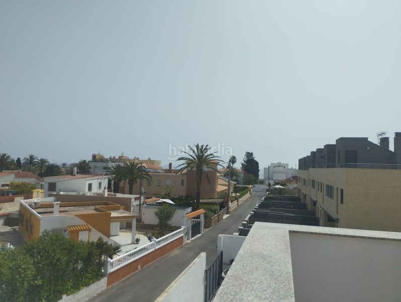 Foto b0b706af-6a24-4766-8abf-241a9e182891. Casa adossada amb aparcament a Costa Norte Vinaròs