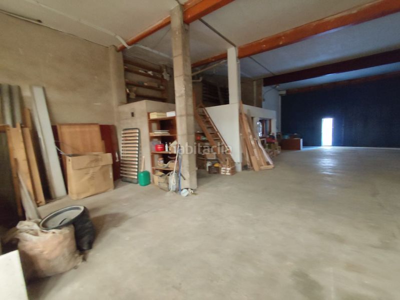 Foto 2926dd86-2a00-4ed3-b92a-909edd3c4523. Local comercial a Segorbe