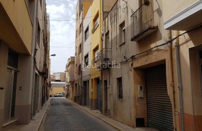 Foto bd3cad22-5752-4fdd-9688-87659b2ffabe. Casa  en venta en benicarlo, 3 dormitorios. en Benicarló