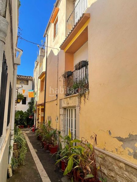 Foto a25c9166-baae-441c-8856-e113e452f835. Casa a Salzadella (la)