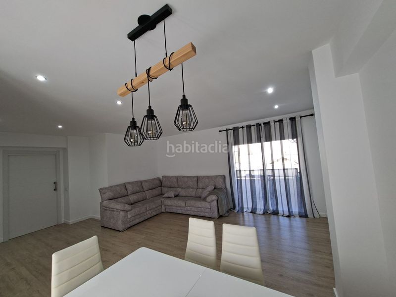 Foto 7daa68bb-b80c-462e-ba47-b70b36d581de. Pis a Nules