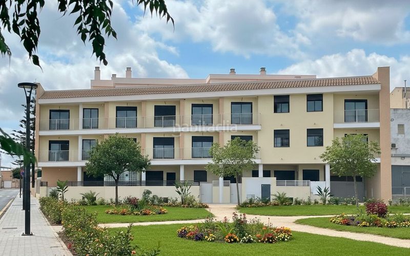 Foto 81c97da5-3811-4b09-99aa-178679af783e. Àtic amb aparcament a Cálig