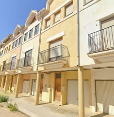 Semi detached house  Plana alta. Adosado en venta en villafranca del cid, 4 dormitorios.