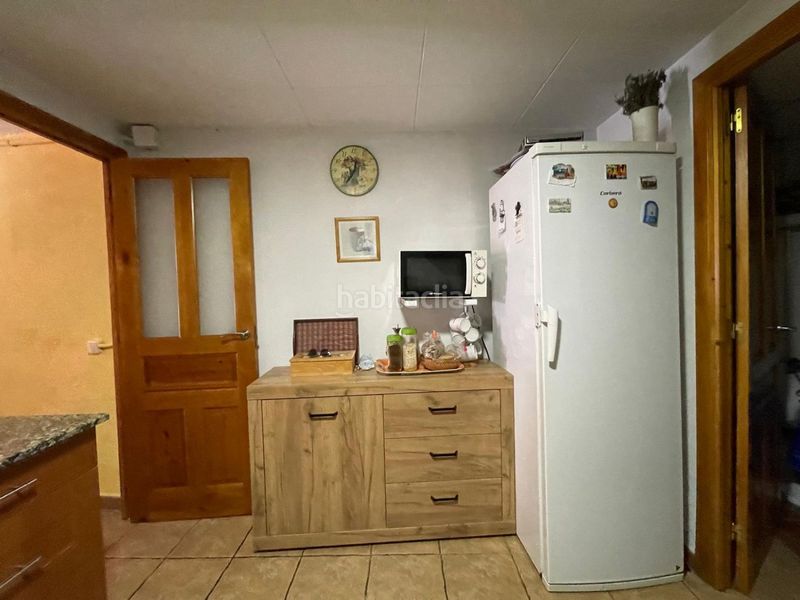 Foto 82fa1e0a-7ebb-40a4-9258-06a116cc7ce5. Casa amb aparcament a Cálig