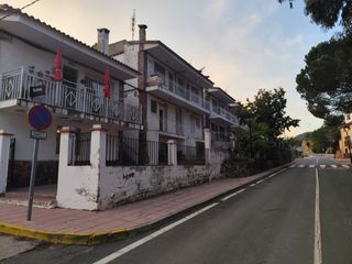 Edifici  Fuentes. Complejo hotelero en venta en ayodar, 3 dormitorios.