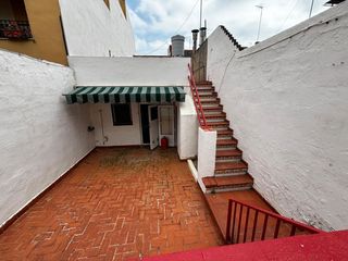 Casa  Filipinas. Casa en venta en la vall duixo, 4 dormitorios.