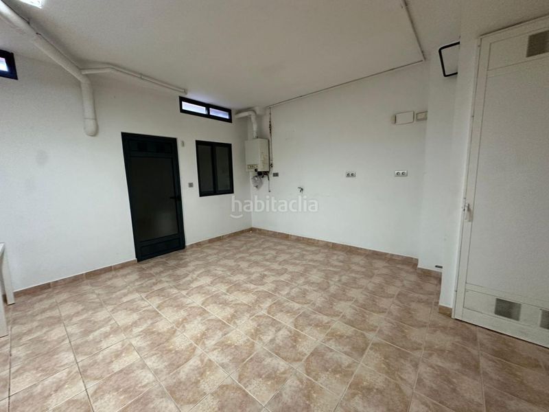 Foto fa014626-ee1c-48d6-a651-549a35584fdf. Casa adossada amb calefacció aparcament a Casco Antiguo-Darremur Almazora / Almassora