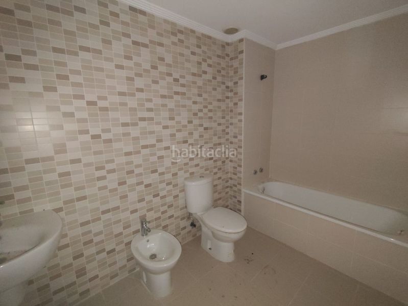 Foto e33ba792-a6ff-49fd-a2e5-e578fab75a0d. Pis amb aparcament a Benavites