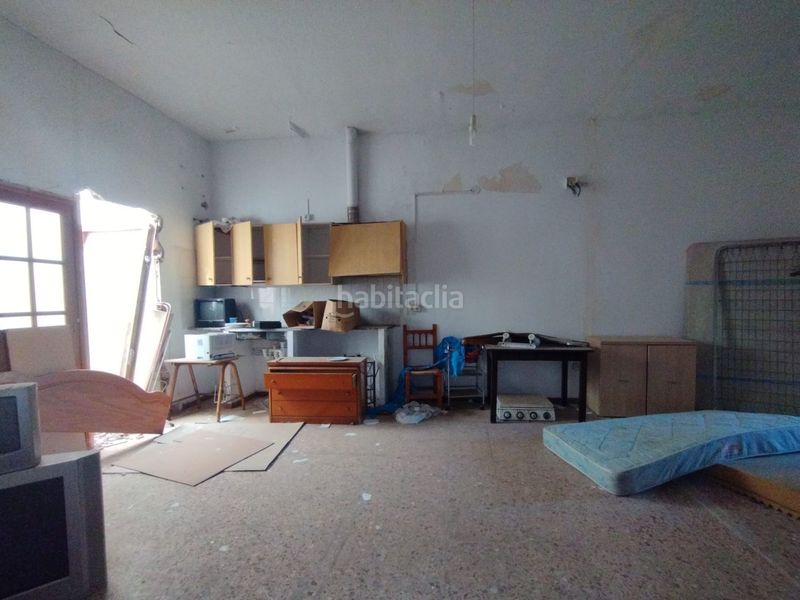 Foto bf88715d-25cb-4c53-8c57-d1eace1dc036. Edificio  para rehabilitar en venta . en Rossell