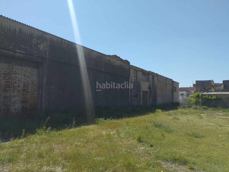 Foto d6c3f2c3-67a8-477f-ac1b-200d16bb83eb. Edificio  para rehabilitar en venta . en Rossell