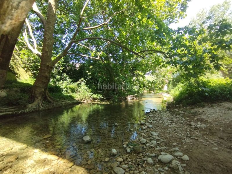 Foto d709759e-8244-4b3c-b9b5-99bfe89e16a6. Edificio  para rehabilitar en venta . en Rossell